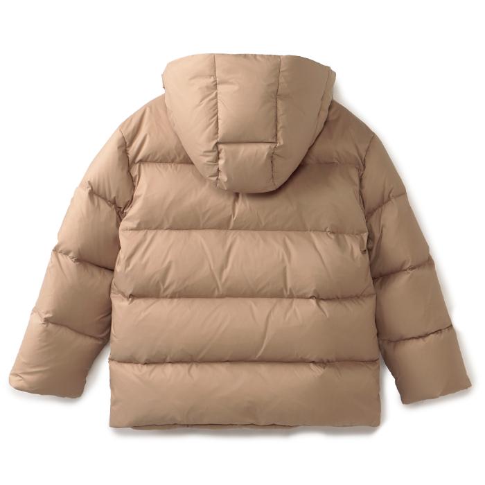 FENDI フェンディ 【大人もOK】キッズ ダウンジャケット 12+(14Y FENDI フェンディ 【大人もOK】キッズ ダウンジャケット 12+(14Y