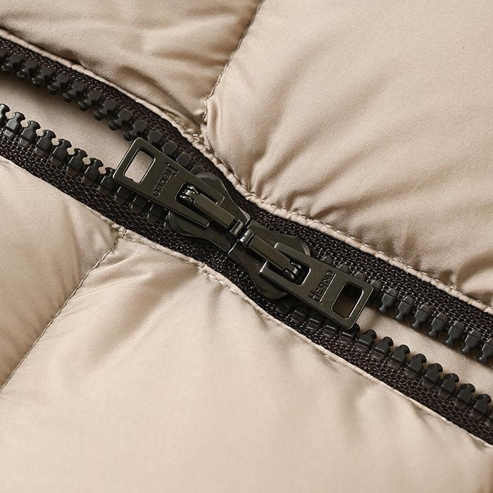 【並行輸入品】 HERNO メンズ ダウンベスト 軽量 撥水 PI0767U 12403の画像