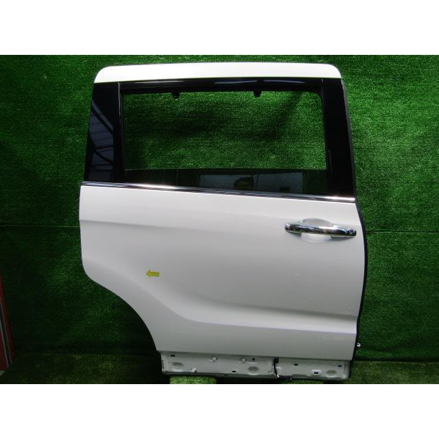オデッセイ RC1 RC2 右スライドドア NH788P M2L4 67510-T6A-J10ZZ 送料