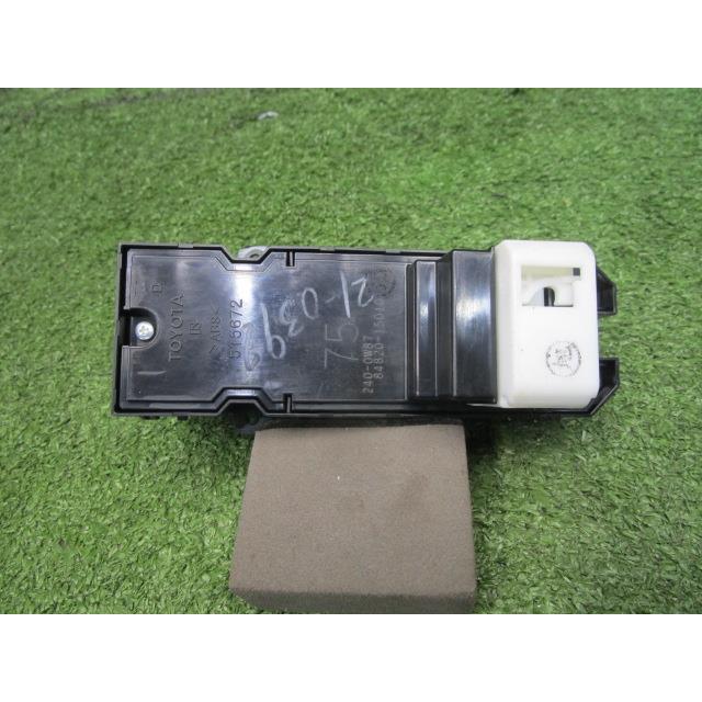 ジャパンタクシー NTP10 パワーウインドスイッチ 84820-15010 送料【S