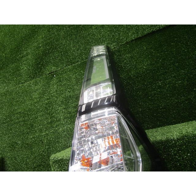 タンク M900A M910A 右テールランプ 220-69045 81550-B1360 送料【S1