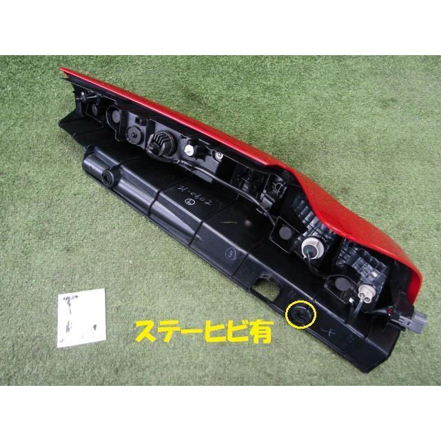 ルーミー　テールレンズ　左 ルーミー左テールランプ 30年 ルーミー DBA-M900A M900S 左