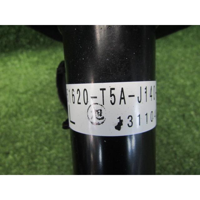 フィット GK3 フロントストラット 左右セット 51610-T5A-J140-M1 51611