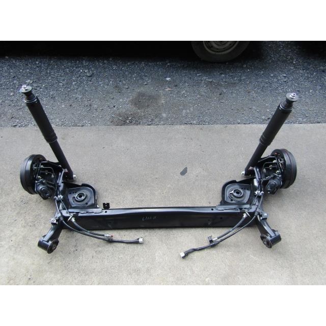 ノート E13 リアアクスルビーム 555016XJ0A 送料【L】【同梱不可】 210819000053500 ASAHI