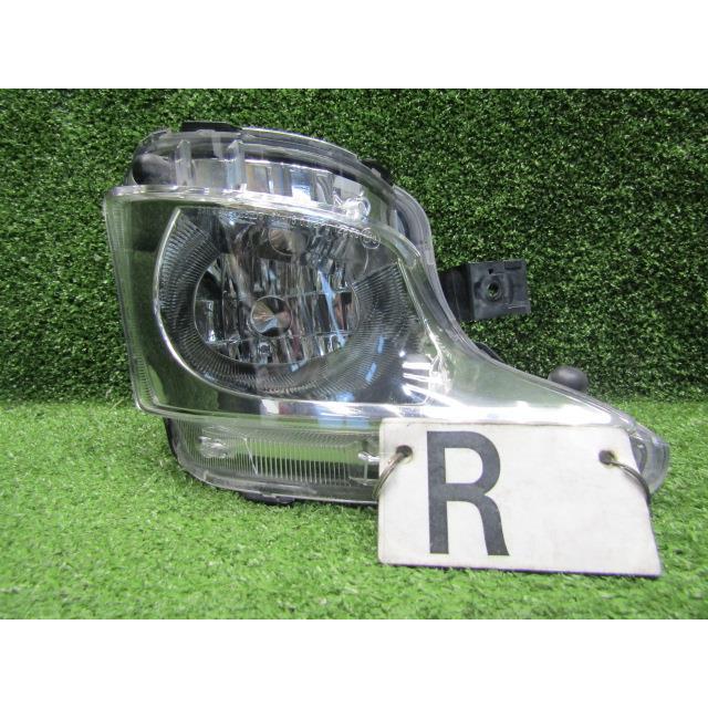 レクサス LS UVF46 右フォグランプ 50-115 81210-50120 送料【S 