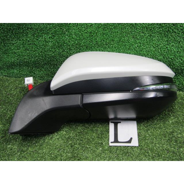 ヴォクシー ノア ZRR80W 左サイドミラー 左ドアミラー 070 G095 ヴォクシー ノア ZRR80W 左サイドミラー 左ドアミラー 070 G095