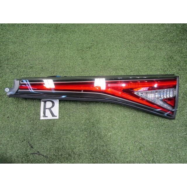 SAI AZK10 右フィニッシャーパネル 右テールランプ(内側) 75 SAI AZK10 右フィニッシャーパネル 右テールランプ(内側) 75