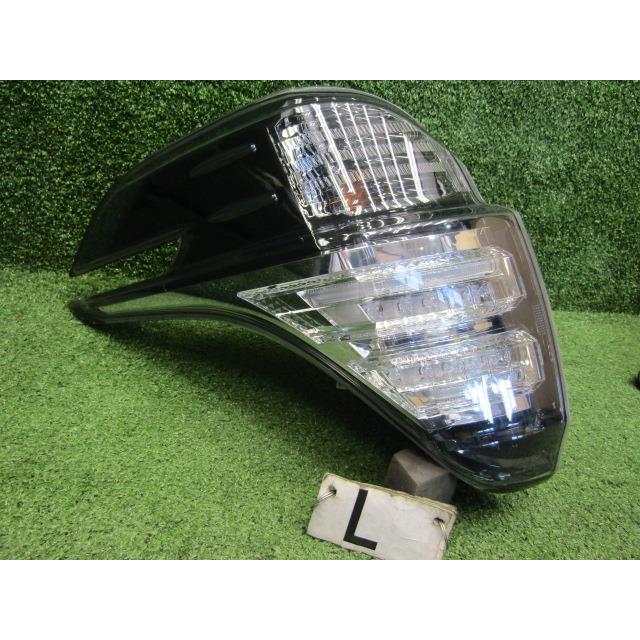 ヴェルファイア AGH30W 左テールランプ 58-69 81561-58140 送料【S1