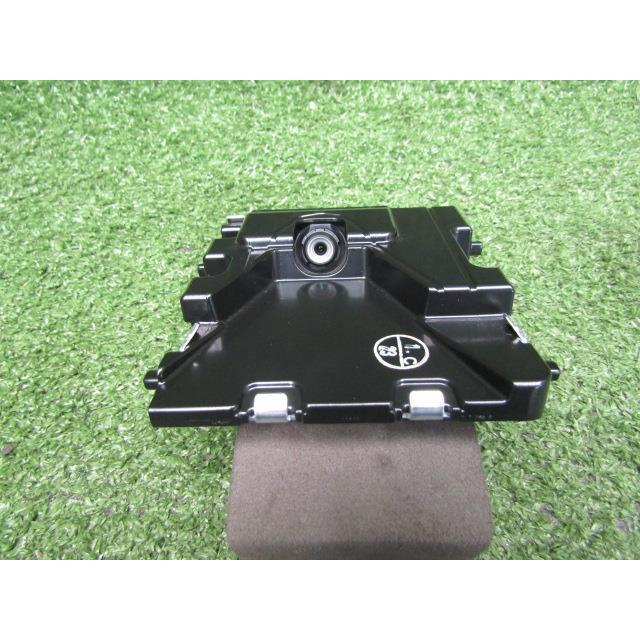 ハリアー ZSU65W フロントカメラ 運転支援システム用 036500-7901