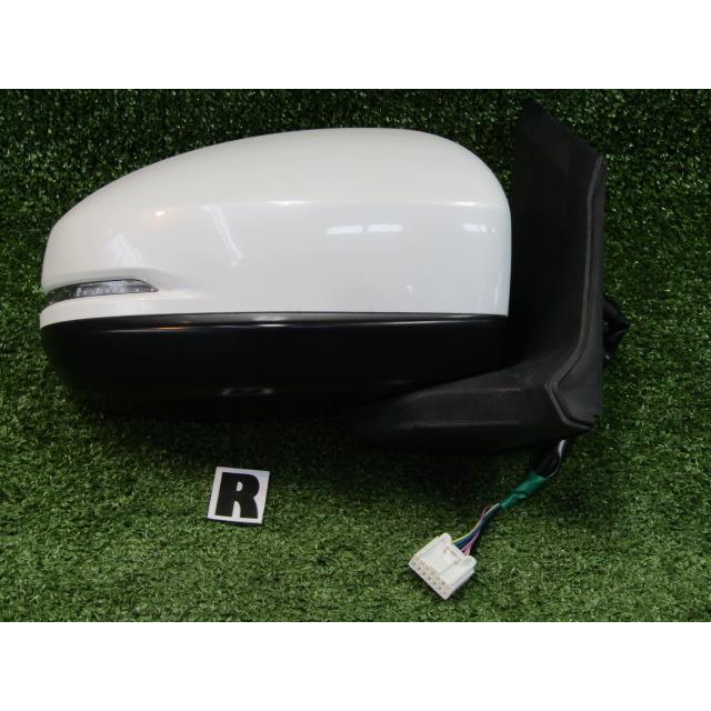 グレイス（Honda） グレイス GM4 右サイドミラー 右ドアミラー NH788P