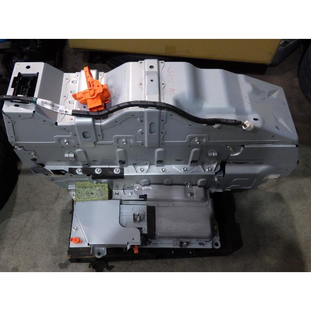 エスティマ AHR20W ハイブリッドバッテリー 交換歴あり ボルテージ