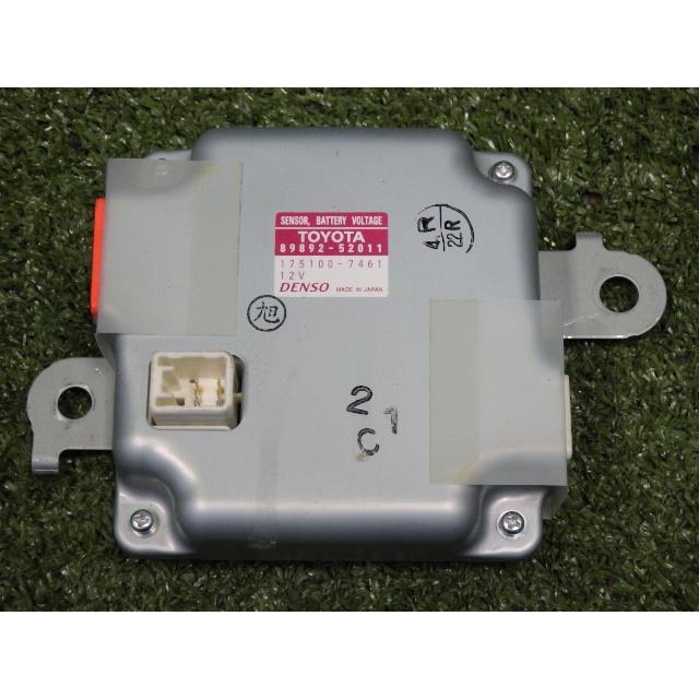 カローラフィールダー165Gボルテージセンサー カローラフィールダー NKE165G バッテリーボルテージセンサー 175100