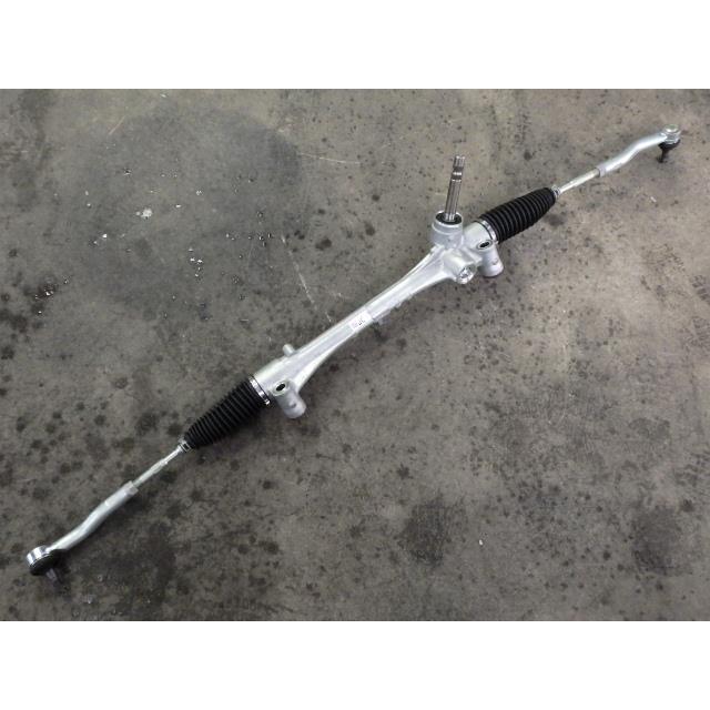プリウス ZVW52 ラックアンドピニオン 45510-47140 送料【M1】 個人宅