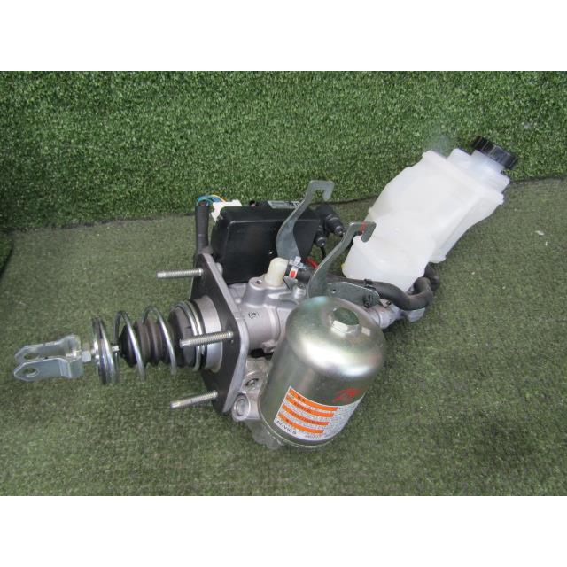 エクストレイル HNT32 ブレーキマスター 46007-4BC8A 46007-4BC0D 送料 