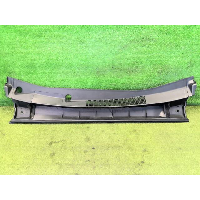 プリウス MXWH60 カウルトップパネル 55708-47350 送料【M1】 個人宅