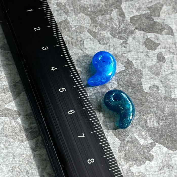シリコンモールド 勾玉 マガタマ まがたま 16*12mm 1個 資材 シリコンモールド 勾玉 マガタマ まがたま 16*12mm 1個 資材