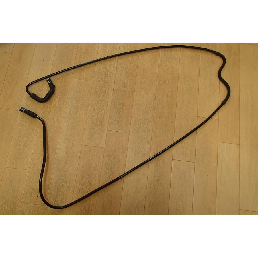 ランドローバー ディフェンダー クーラントパイプTd5・TDCi  