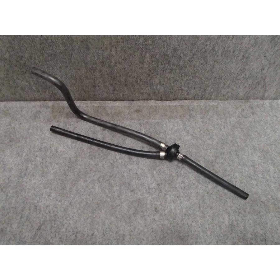 ランドローバー ディフェンダー ラジエーターサブタンクホース300Tdi  