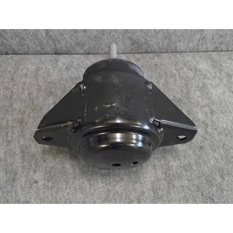 ランドローバー ディフェンダー エンジンマウント Td5、TDCi 純正品