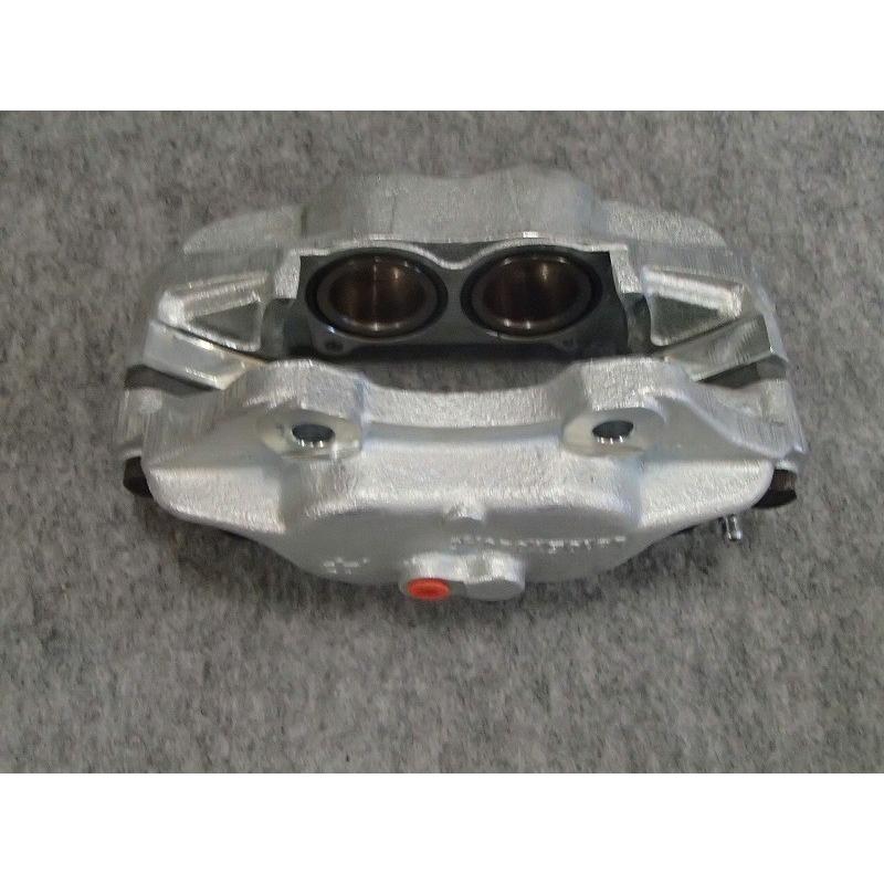 ランドローバー ディフェンダー フロントブレーキキャリパー 右