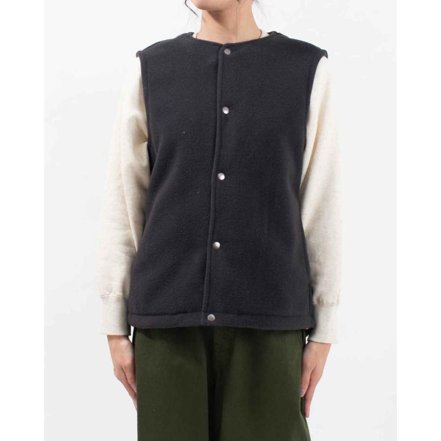Ballsey グレー フリース ノーカラーベスト セール】 ランダムファー ショートベスト （ベスト）｜TOMORROWLAND