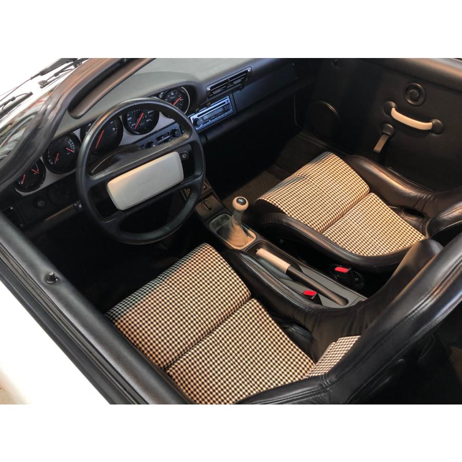 レストア用シート生地　ポルシェ・ぺピタ(Pepita)　ホワイト／ブラック