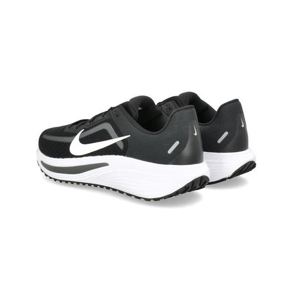 Nike 厚底スニーカー ホワイト×ブラック NIKE（ナイキ） QUEST 7 超軽量 メンズスニーカー ランニングシューズ
