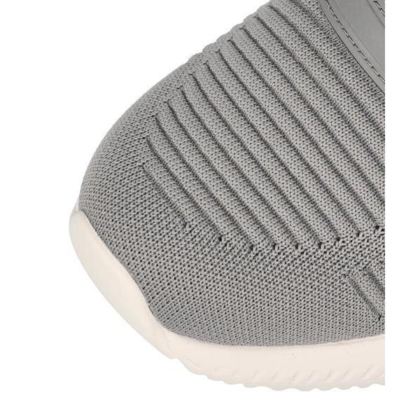 専用です SKECHERS スケッチャーズ SQUAD 軽量 メンズスニーカー