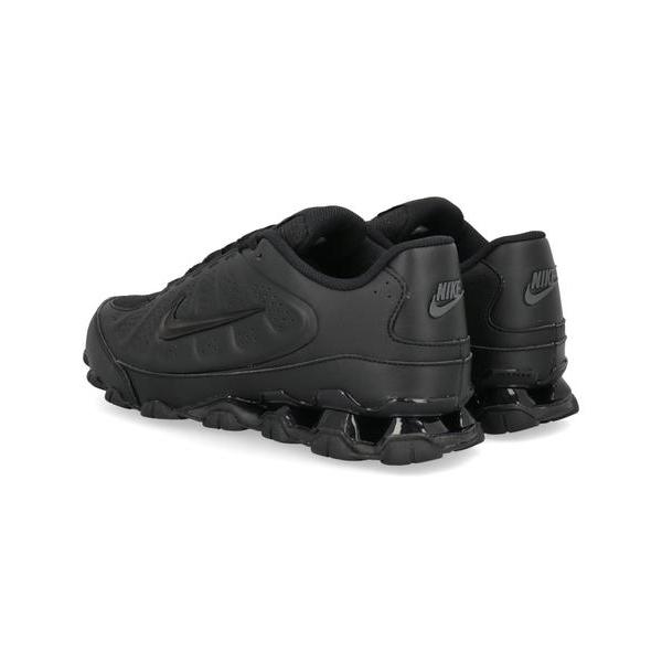 NIKE（ナイキ） REAX 8 NSW SL メンズスニーカー トレーニングシューズ