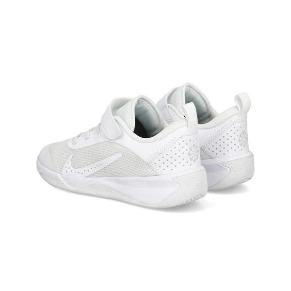 NIKE（ナイキ） OMNI MULTI-COURT PS 軽量 キッズスニーカー 子供靴