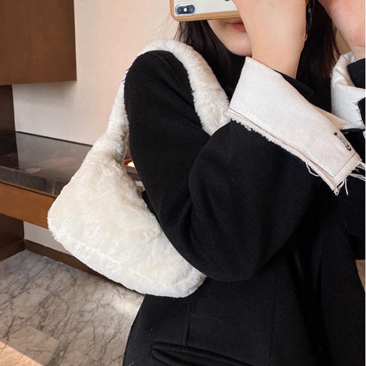 ミニバッグ レディース バッグ ふわふわ 小さめ かわいい ハンドバッグ ショルダーバッグ スマホ お出掛け 女の子 秋冬 ファー もこもこ コンパクト  軽量 軽い |  | 15