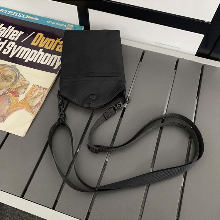 サコッシュ バッグ メンズ レディース 斜めがけ 小さめ 軽量 縦型 撥水 おしゃれ かわいい 布 コンパクト 縦長 バッグ 自転車 大人 子供 財布 海 プール ミニ |  | 12