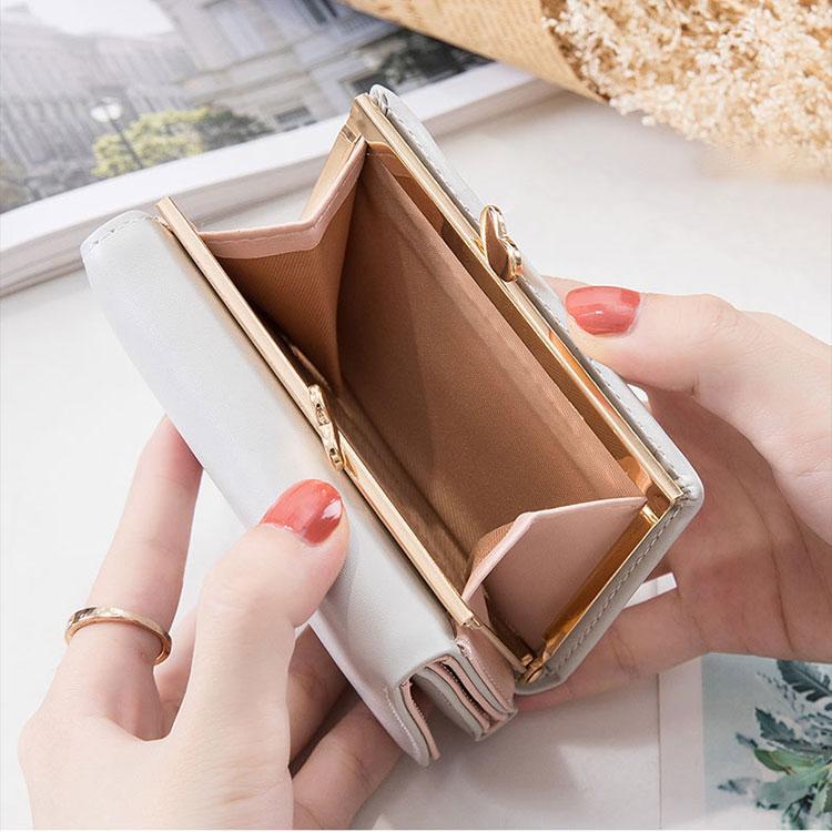 がま口財布 ブタさん 子供 アニマル がまぐち 三つ折り財布 かわいい 小さめ 軽量 コンパクト おしゃれ 小銭入れ 札入れ 高校生 中学生 小学生 子ども 女の子 |  | 08