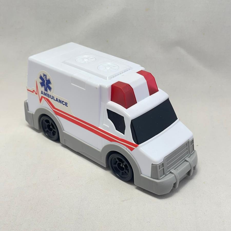 AMBULANCE ミニカー D3 救急車 アメリカン雑貨 ハワイ雑貨 アメ車