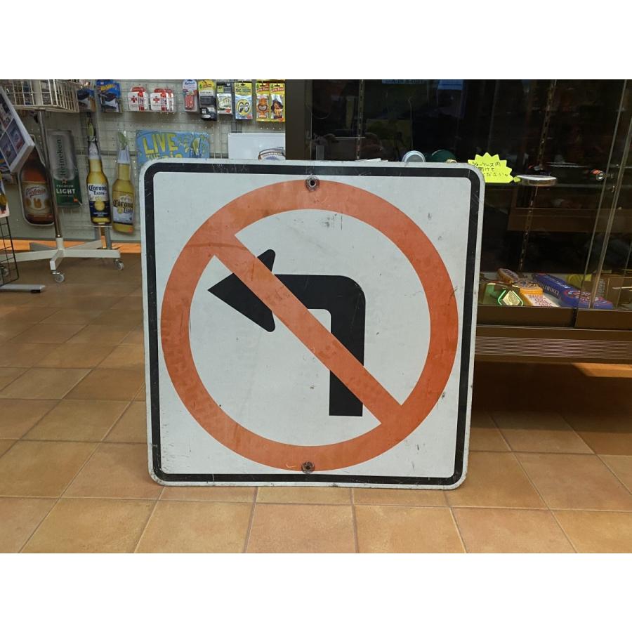 ロードサイン No Turn Arrow 左折禁止 道路標識 本物 アメリカ雑貨 輸入雑貨 カリフォルニア California Cat06 P237 アメリカ雑貨オートサービスエフ 通販 Yahoo ショッピング