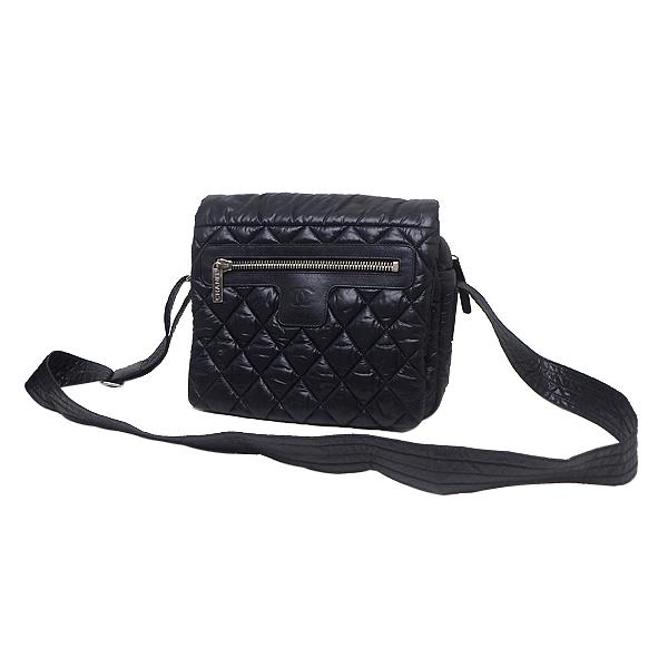 レア商品　シャネル CHANEL コココクーン ショルダーバッグ CHANEL（シャネル） ショルダーバッグ コココクーン ブラック(黒) 中古