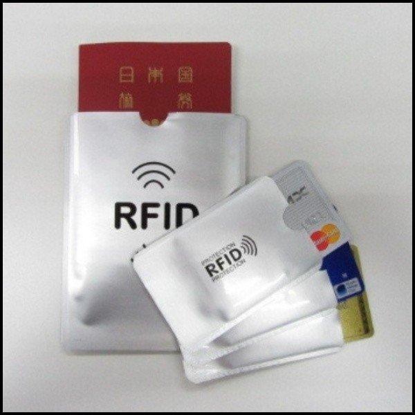 スキミング防止 4枚セット パスポートケース カードケース 財布 バッグ 磁器 飛行機 空港 RFID リュック キャッシュ 通帳 ICチップ スキニング｜ashcommerce｜06