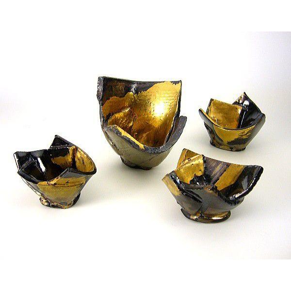 安藤岬 作家作品≪純金張り≫ 引手黒金銀熔折り紙碗 陶芸酒具 猪口