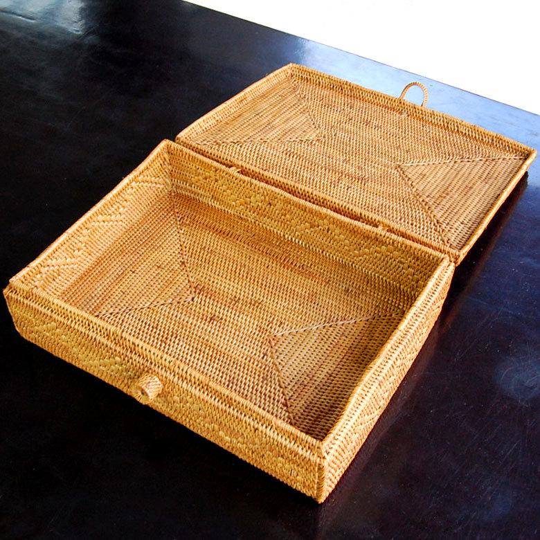 アタ 編まれた 四角いフタ付きボックス型 バスケット 柄 あり 10986