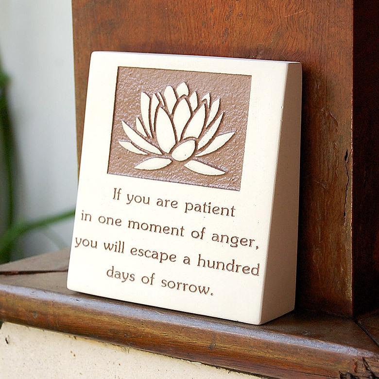 李朝工芸　鉄製オブジェ（蓮花） 蓮の花をモチーフにしたモニュメント[65840]【雑貨 アジア雑貨