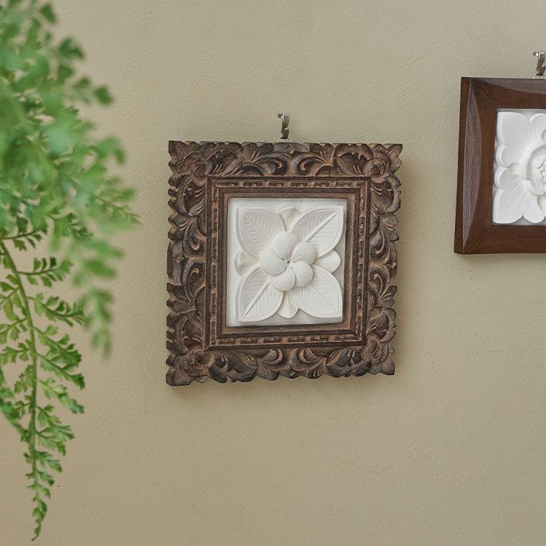 プルメリアの絵画 木製フレーム プルメリアの絵画 木製フレーム