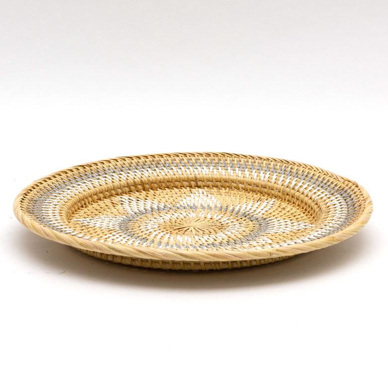 壁掛けトレイ ウォールデコレーション ラタン製 円形 編み込みデザイン トレイバスケット 径約35cm 深さ5cm 13833 |  | 14