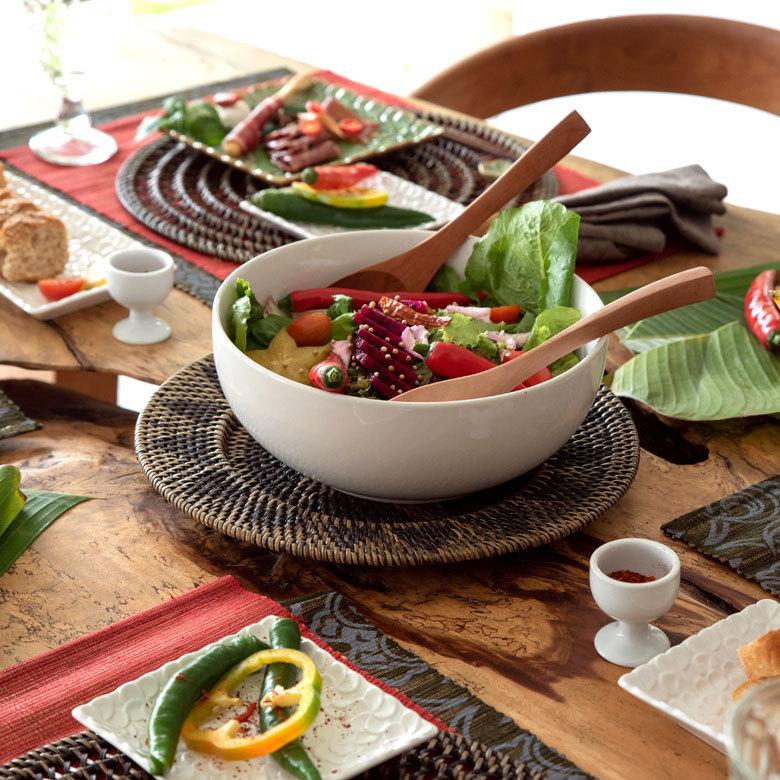 壁掛けトレイ ウォールデコレーション ラタン製 円形 編み込みデザイン トレイバスケット Mサイズ 径約30cm 深さ6cm 13836 |  | 07