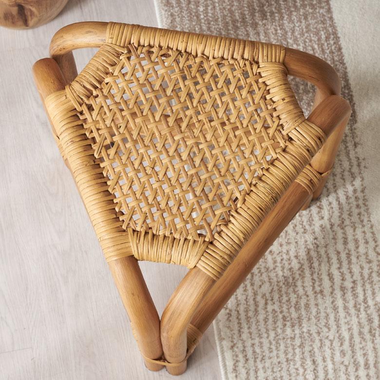 スツール ラタン 籐 天然素材 チェア 椅子 三角形 座面高 45cm