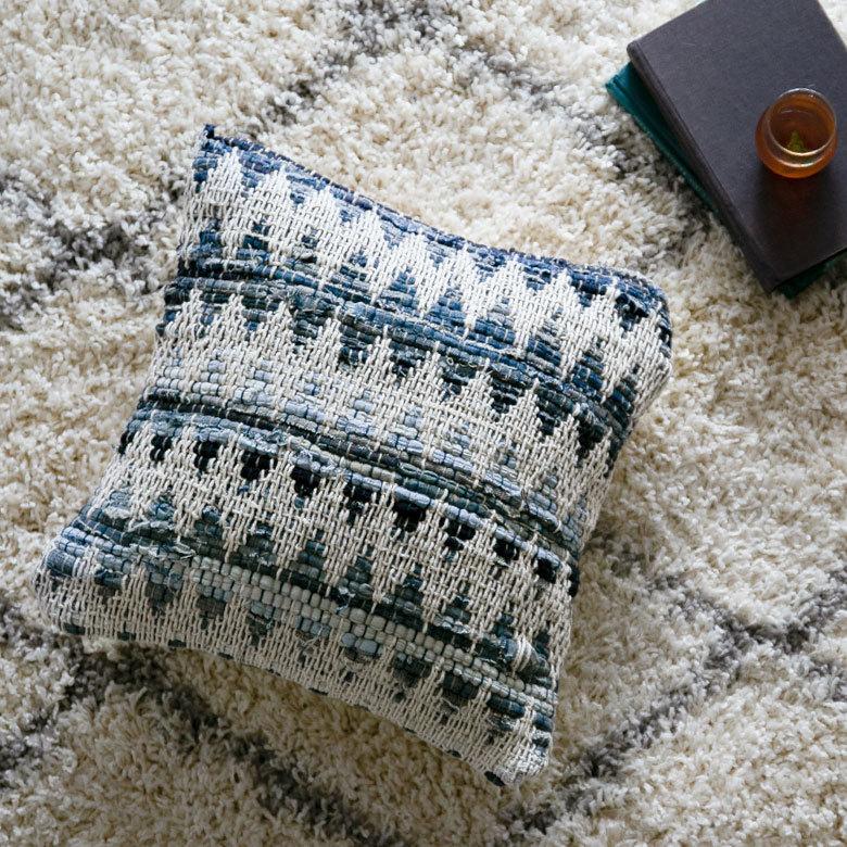 クッションカバー インド デニム 幾何柄 ジオメトリック Raha ラーハ 34489-bl |  | 05