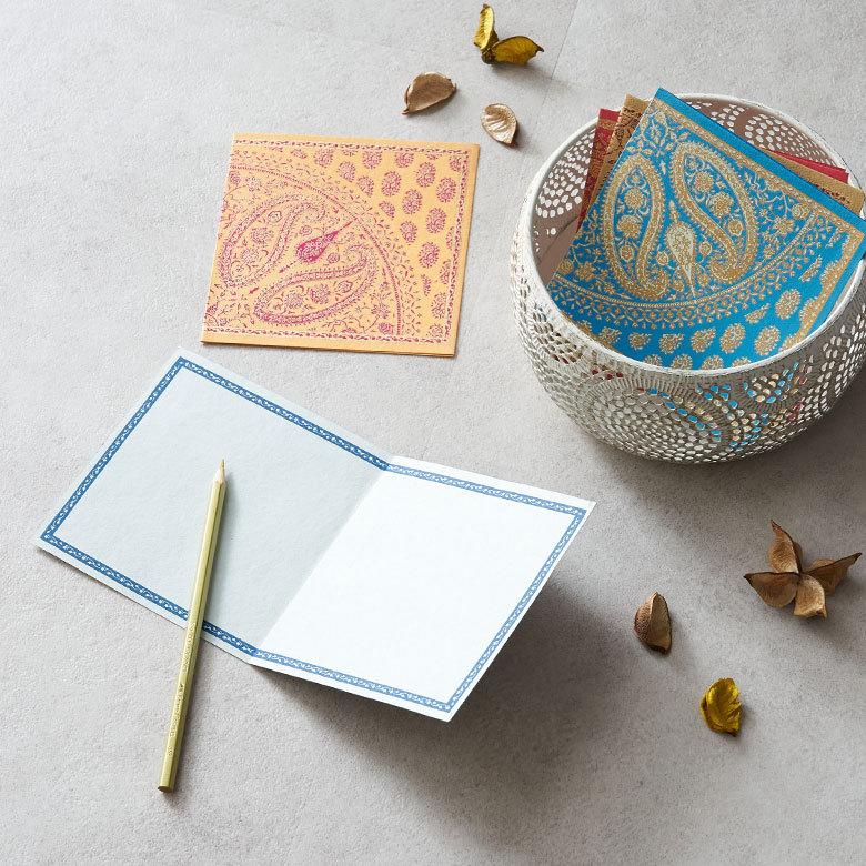 メール便対応 メッセージカード ペイズリー柄 インド 見開き 2つ折り 正方形 12.7cm 34536 |  | 13