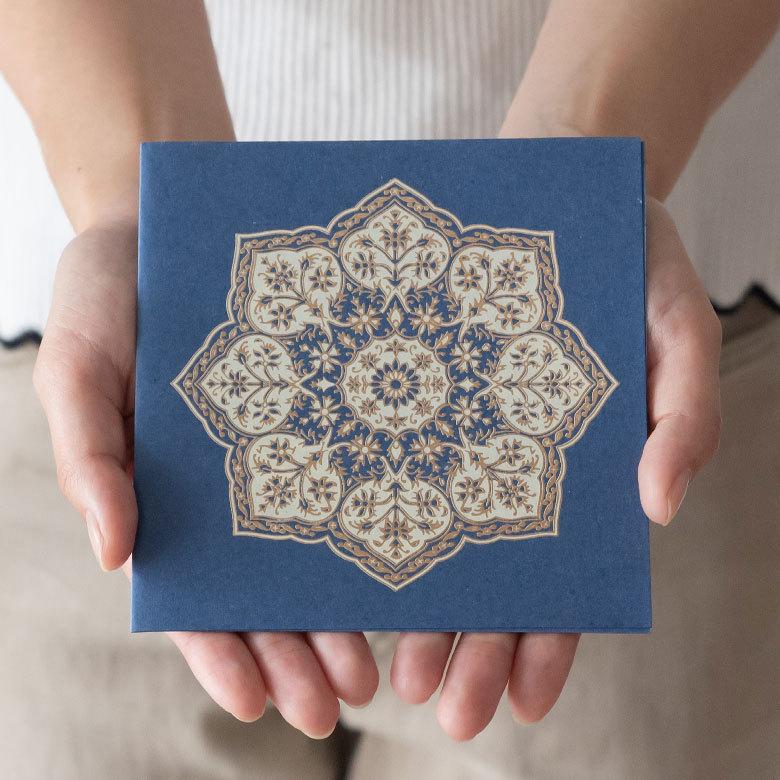 メール便対応 ギフトカード 八角形 曼荼羅柄 インド 見開き 2つ折り 正方形 12.7cm 34537 |  | 11