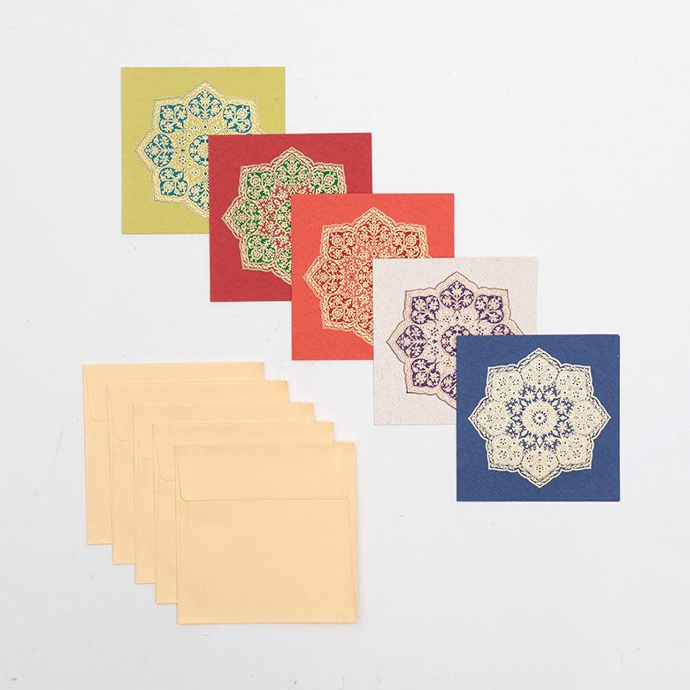 メール便対応 ギフトカード 八角形 曼荼羅柄 インド 見開き 2つ折り 正方形 12.7cm 34537 |  | 16