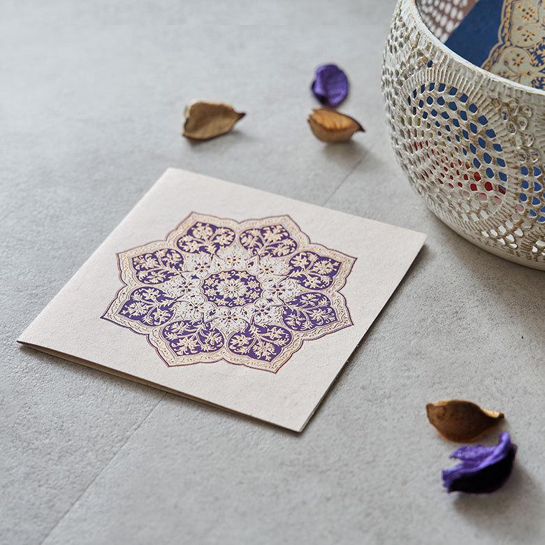 メール便対応 ギフトカード 八角形 曼荼羅柄 インド 見開き 2つ折り 正方形 12.7cm 34537 |  | 05