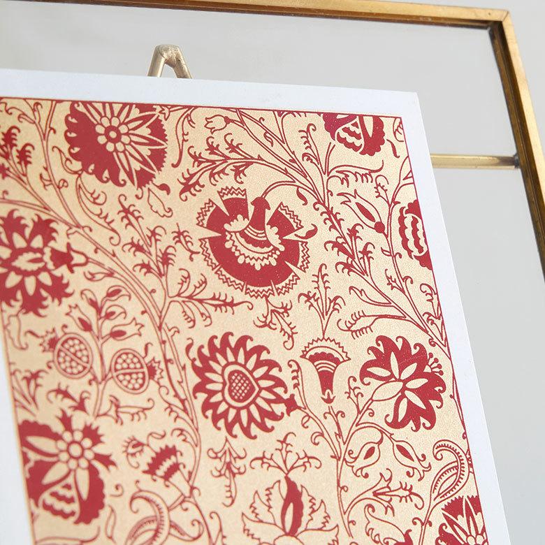 メール便対応 メッセージカード 花柄 赤×ゴールド インド 見開き 2つ折り 長方形 15.2cm 10.2cm 34538 |  | 13